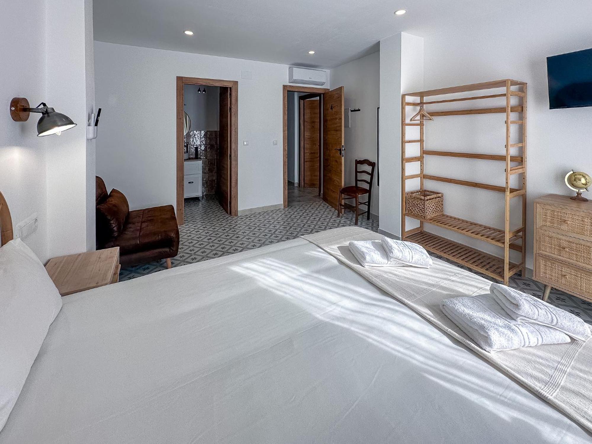 Hotel La Tienda Nueva Cómpeta Esterno foto