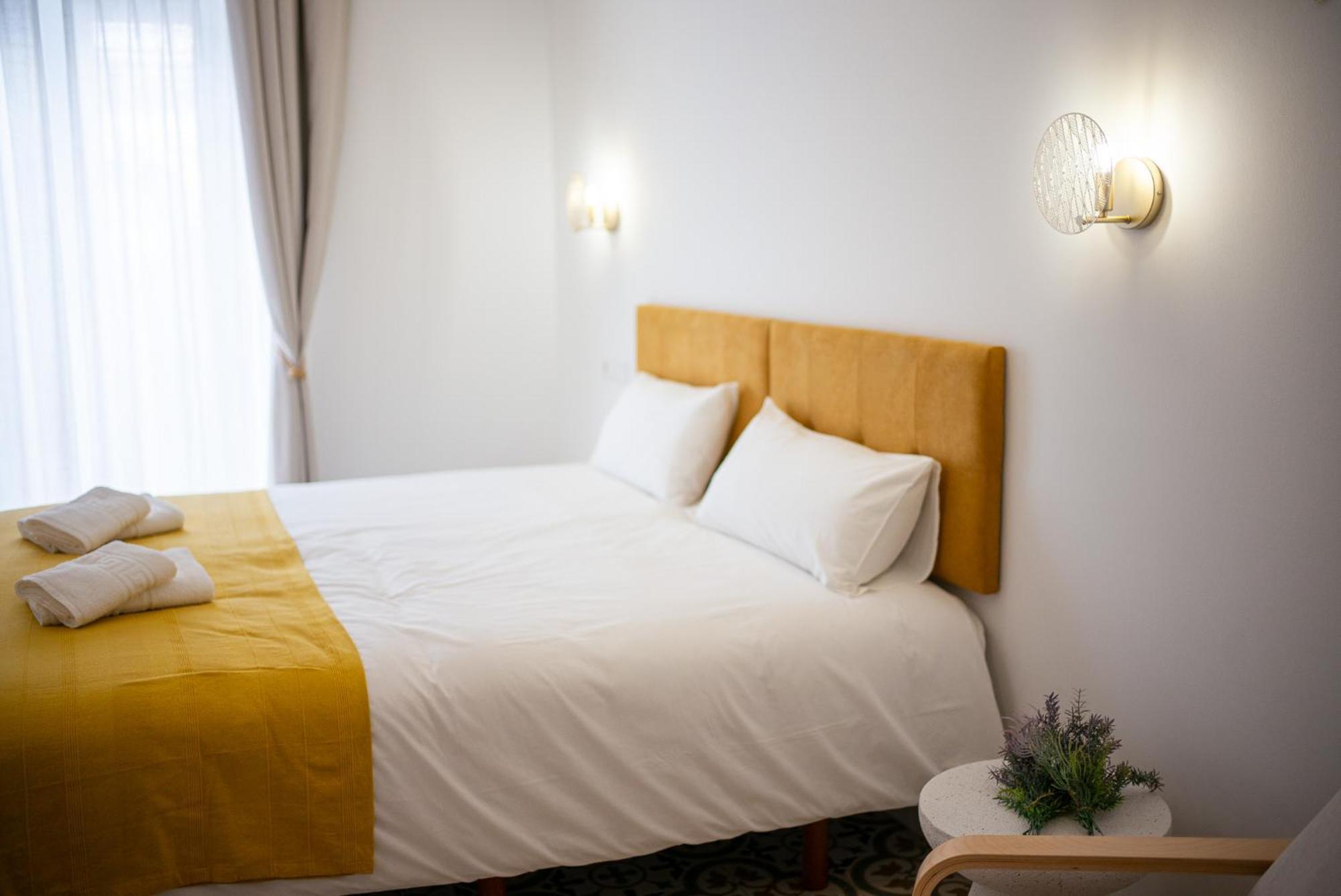Hotel La Tienda Nueva Cómpeta Esterno foto